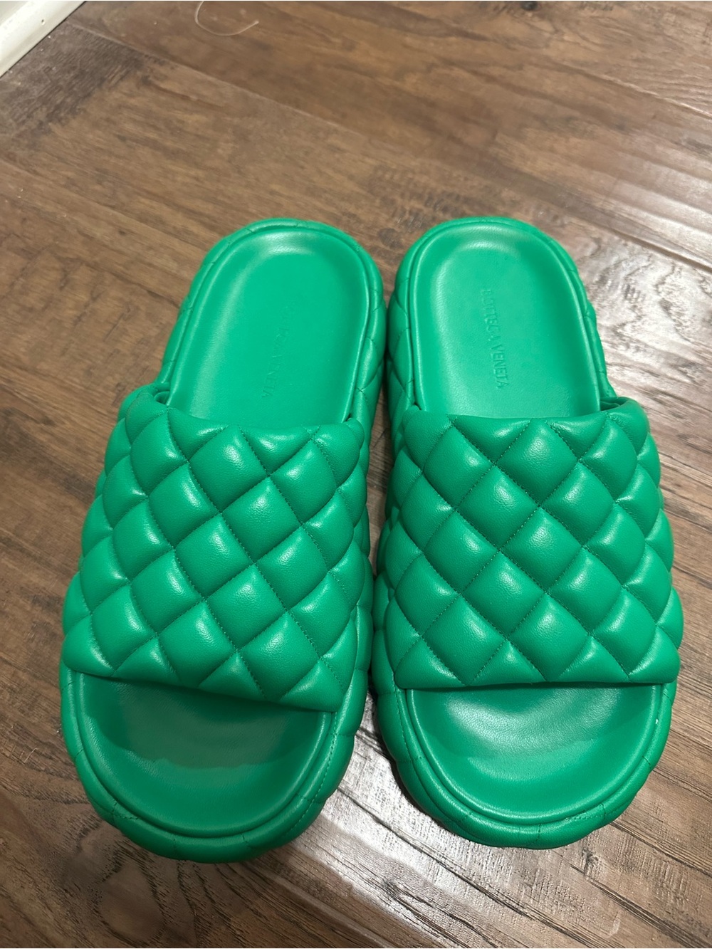 Bottega Veneta Women’s  Quilted Slide Sandals in Emerald Green Size 10.5/11 (41)